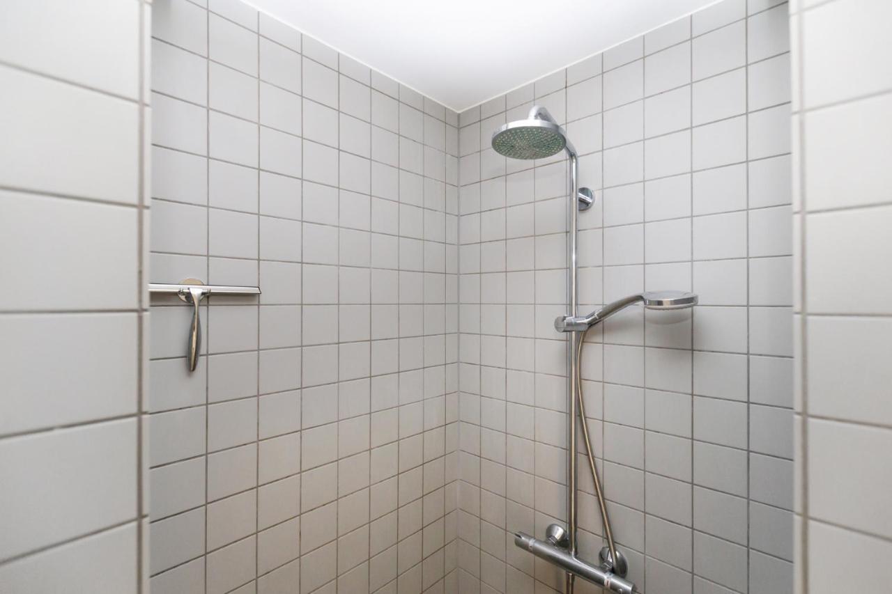 Lys 3 Vaerelses Lejlighed Med 26 M2 Sydvendt Altan Århus Buitenkant foto